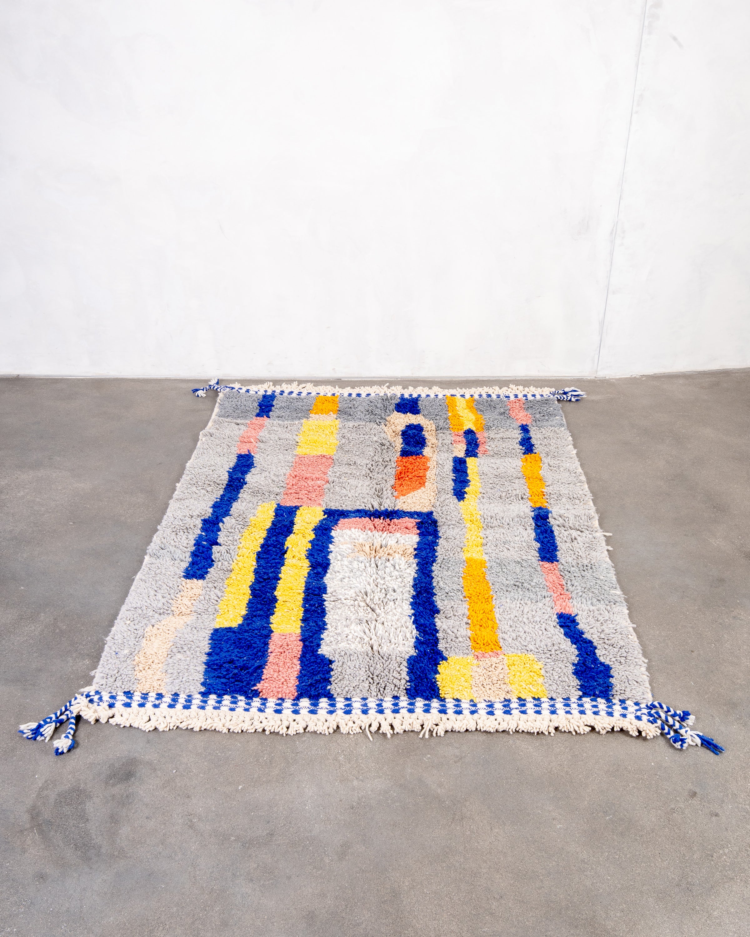 Modern designer handcrafted Berber rug from morocco Beniourain with beautiful colors and patterns